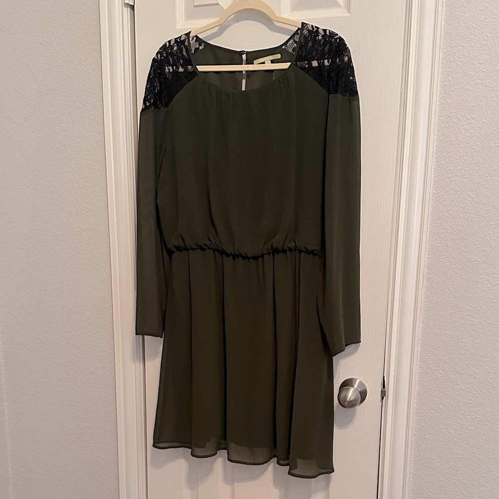 Giani Bernini Olive and Black Long Sleeve Dress